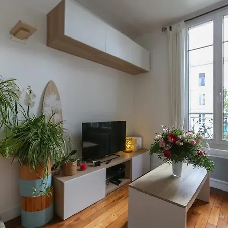 Comfortable And Well-appointed 30 M Ванв